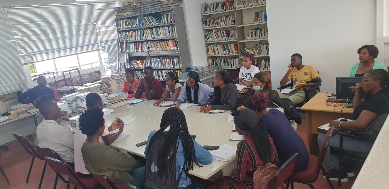 Visita_Biblioteca (6)