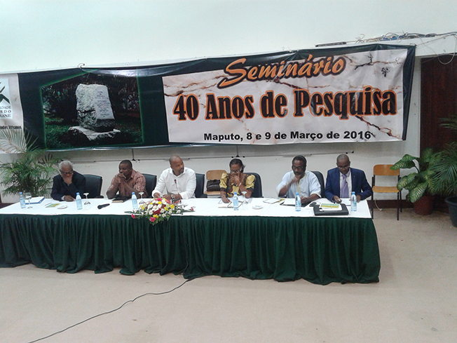 Seminario 40 anos CEA