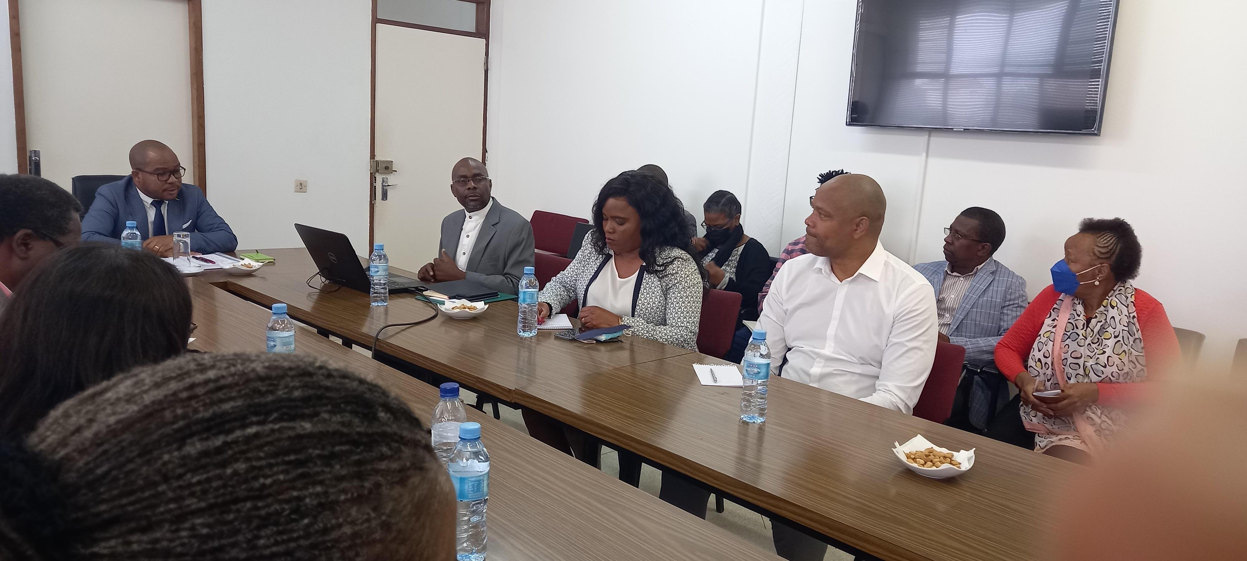 visita do Magnifico reitor da UEM ao CEA-06.09.22 (3)