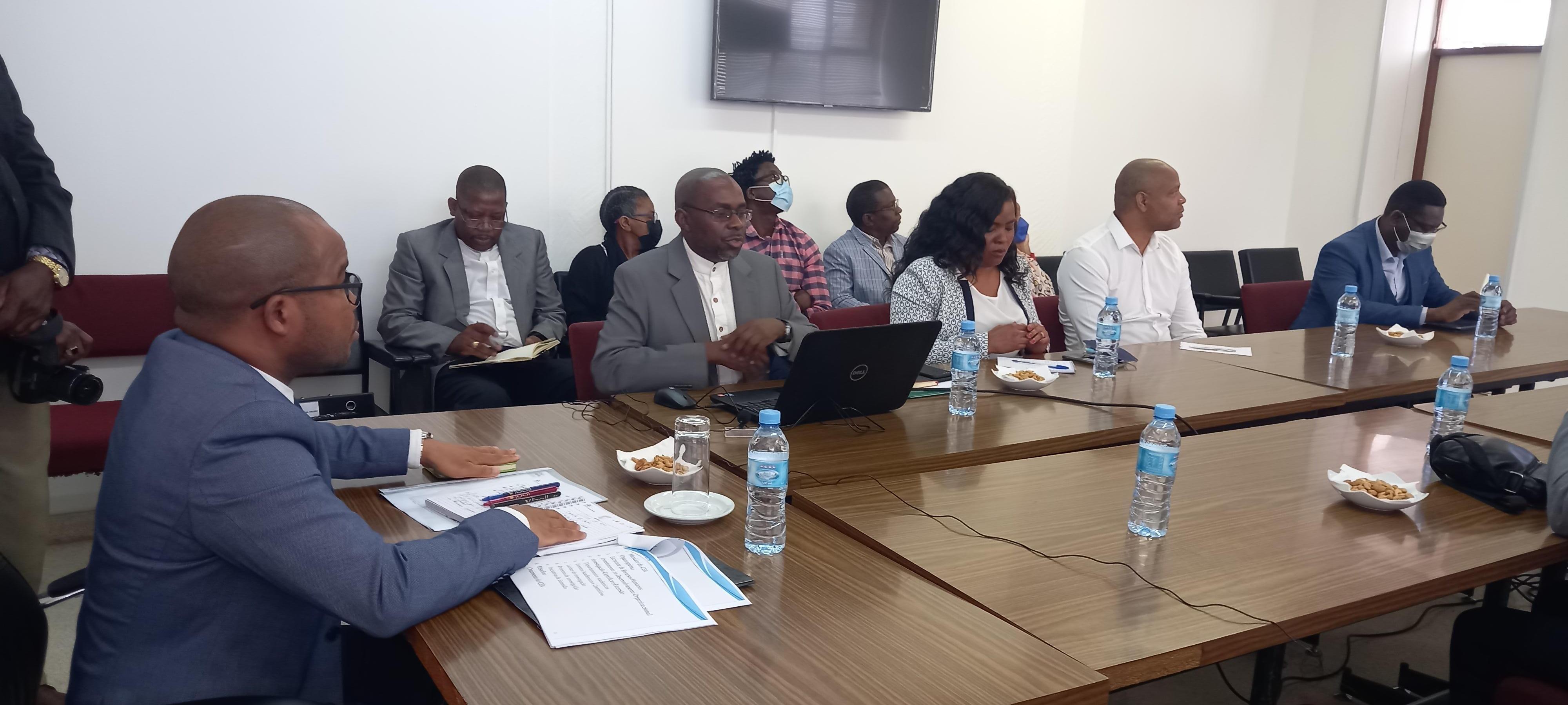 visita do Magnifico reitor da UEM ao CEA-06.09.22 (5)